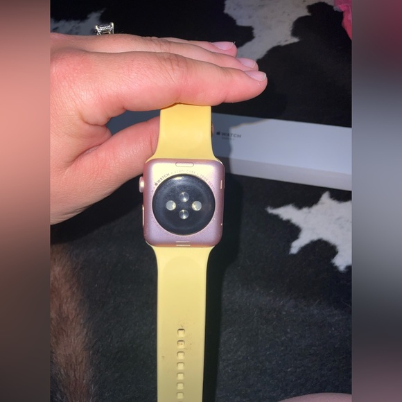 Apple Watch Series 1 - Picture 2 of 2